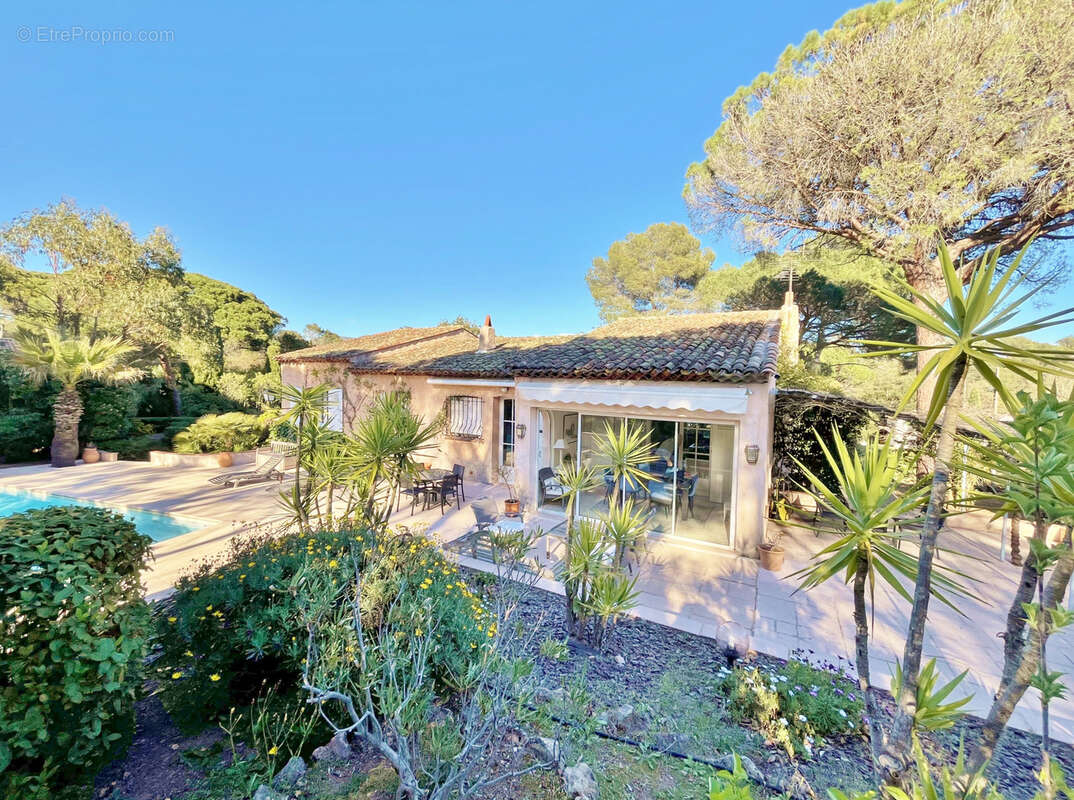 Maison à SAINT-RAPHAEL