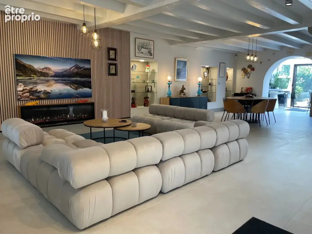 Maison 5 pièces 180 m² à vendre à La Rochelle (17000) - photo 2