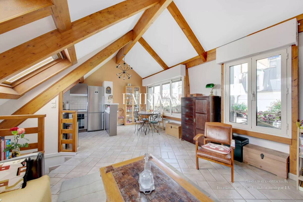 Appartement à PARIS-17E