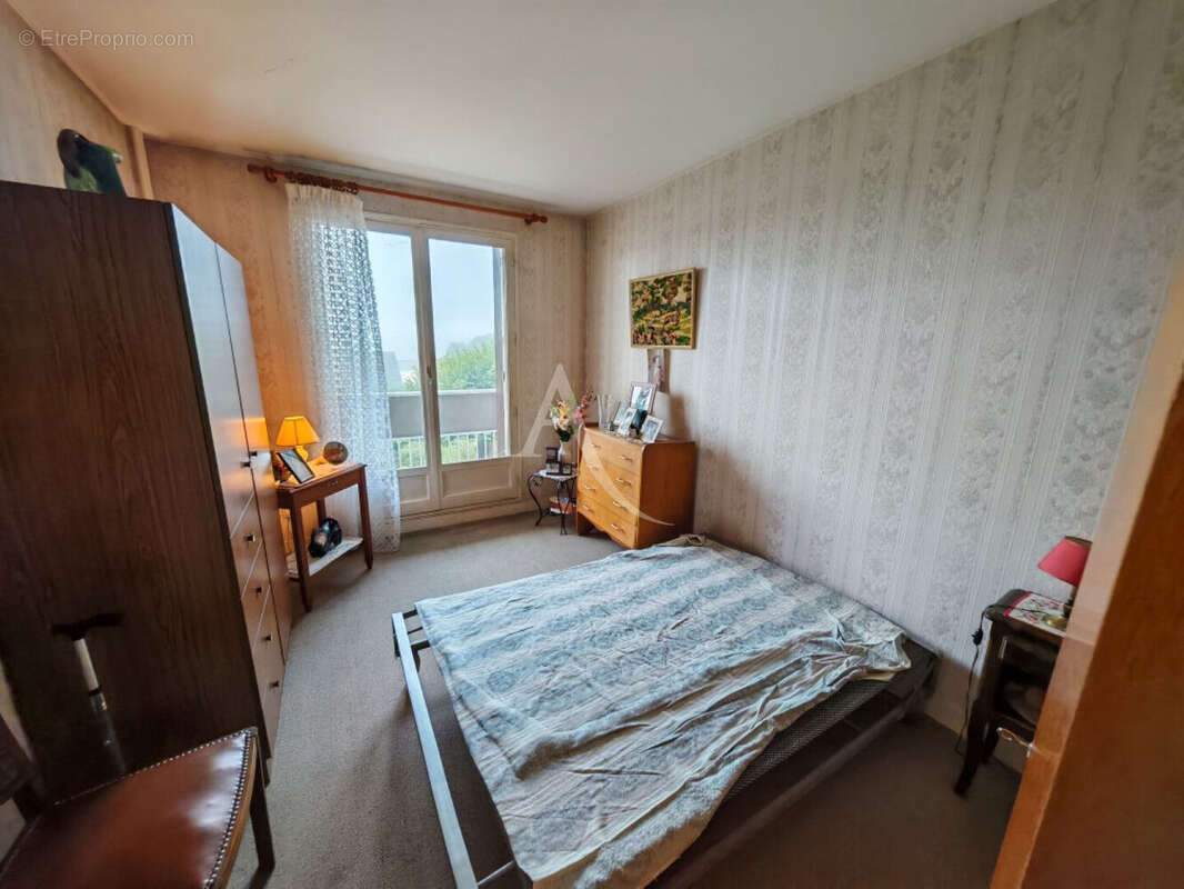 Appartement à FOURCHAMBAULT