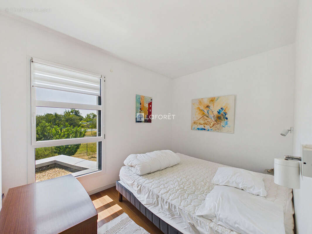 Maison LOCTUDY 5 Pièces 160 m² - photo 4