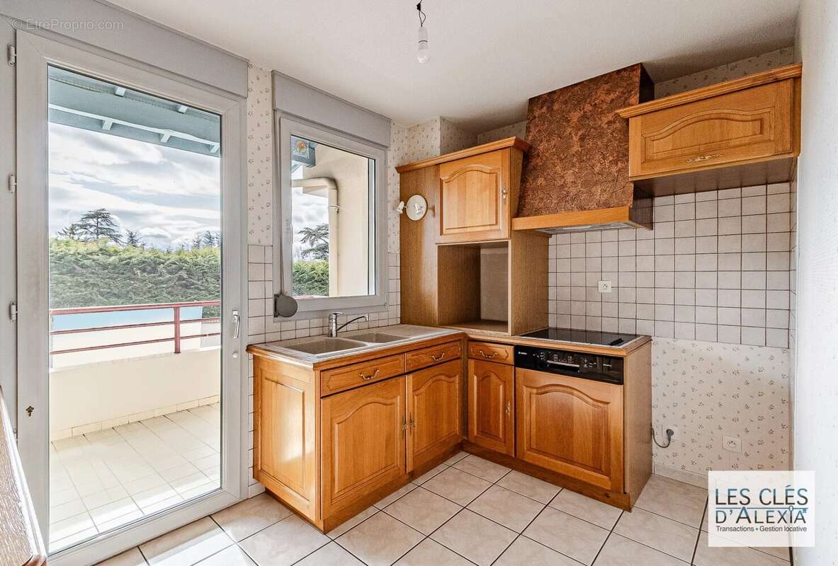 Appartement à MORNANT