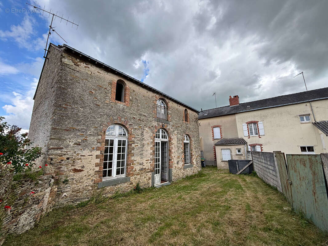 Maison Entrammes 5 pièce(s) 103 m2 - photo 3