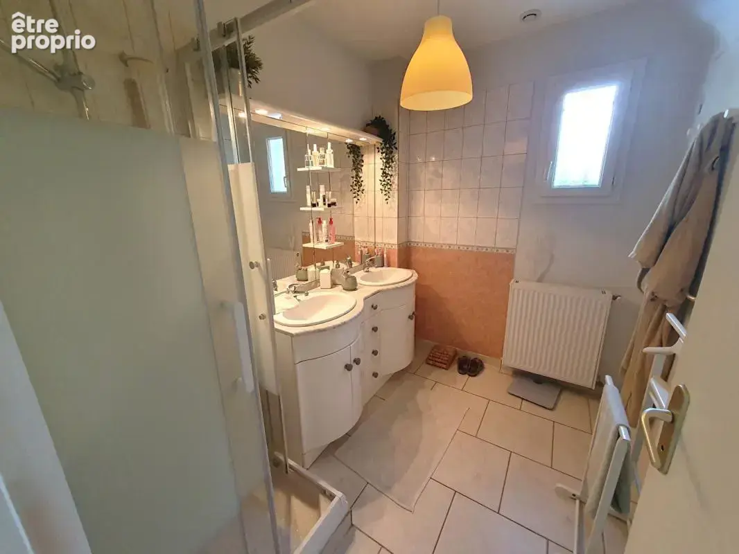 Maison Bourges 6 pièce(s) 164 m2 - photo 10