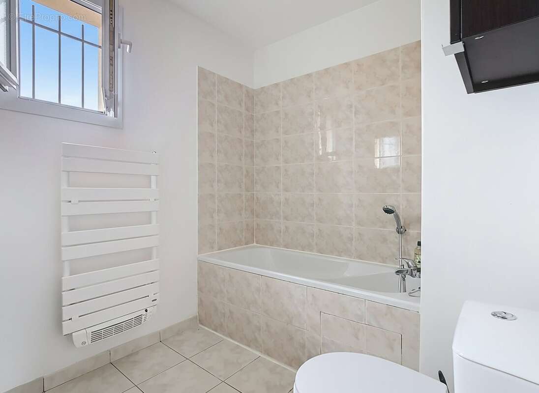 Maison à SAINT-SULPICE