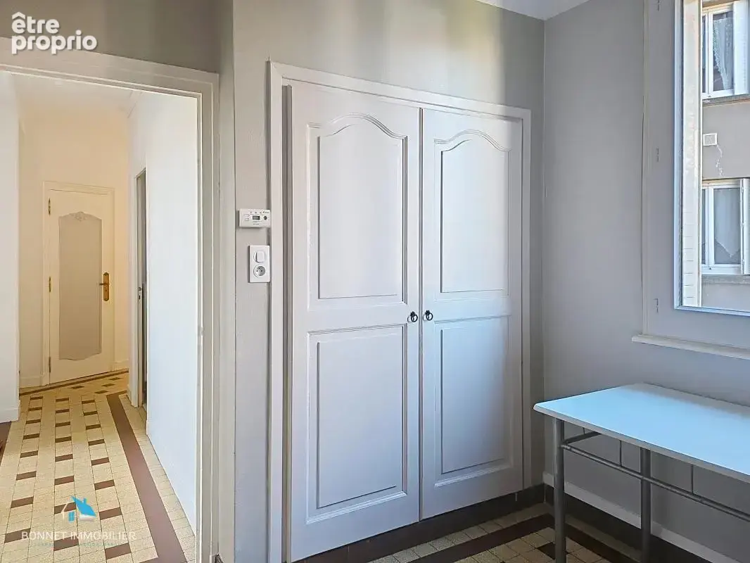 Appartement  de caractère type T3 - 2 chambres - Beaux volumes - photo 8