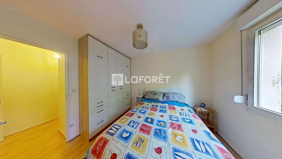 Appartement à LYON-8E
