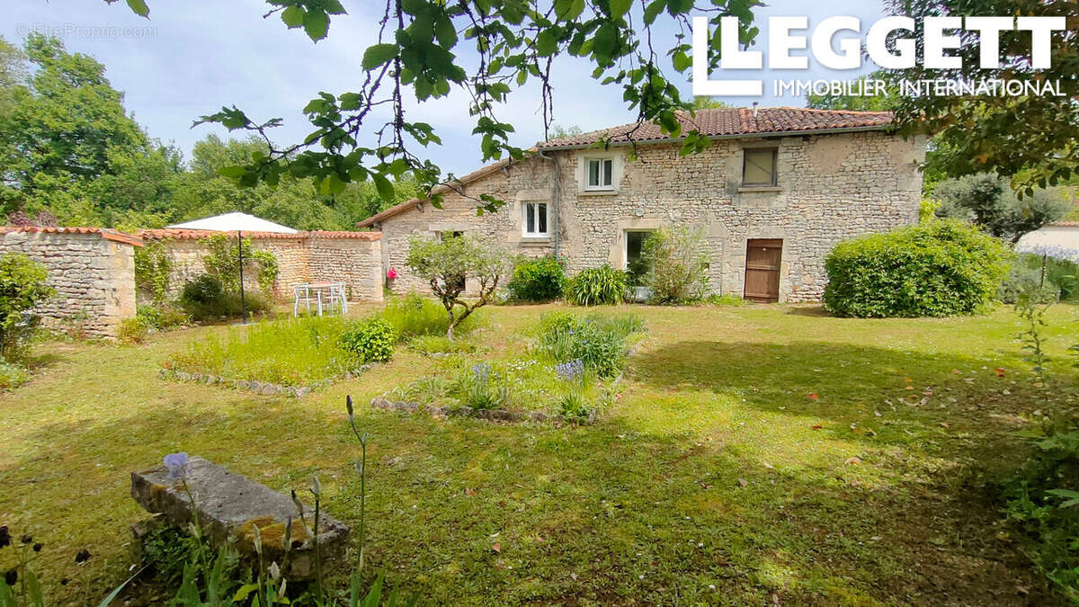 Maison à VILLIERS-LE-ROUX