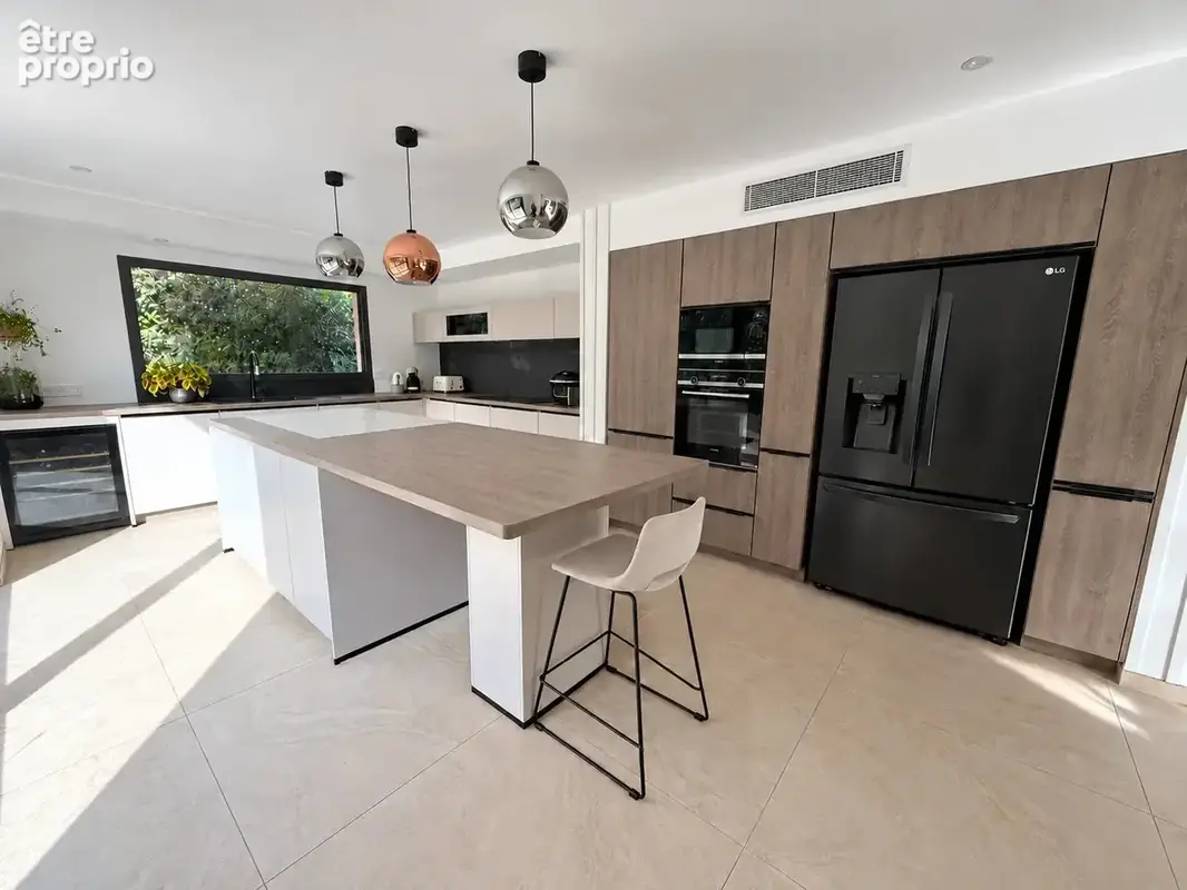 Maison 210m2 Janas sur 1200m2 avec piscine - photo 11