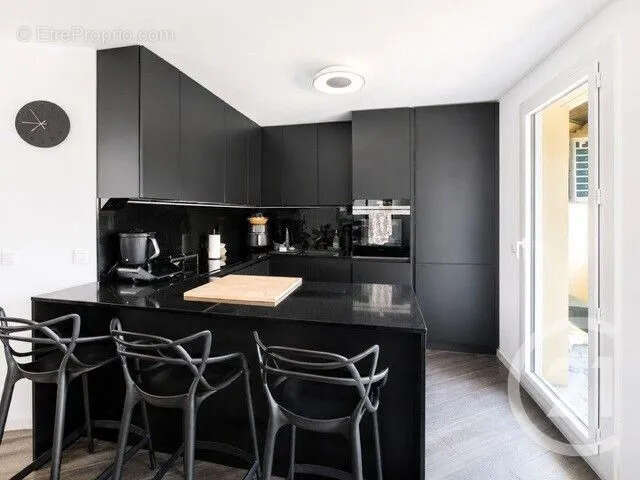 Appartement à ROQUEBRUNE-CAP-MARTIN