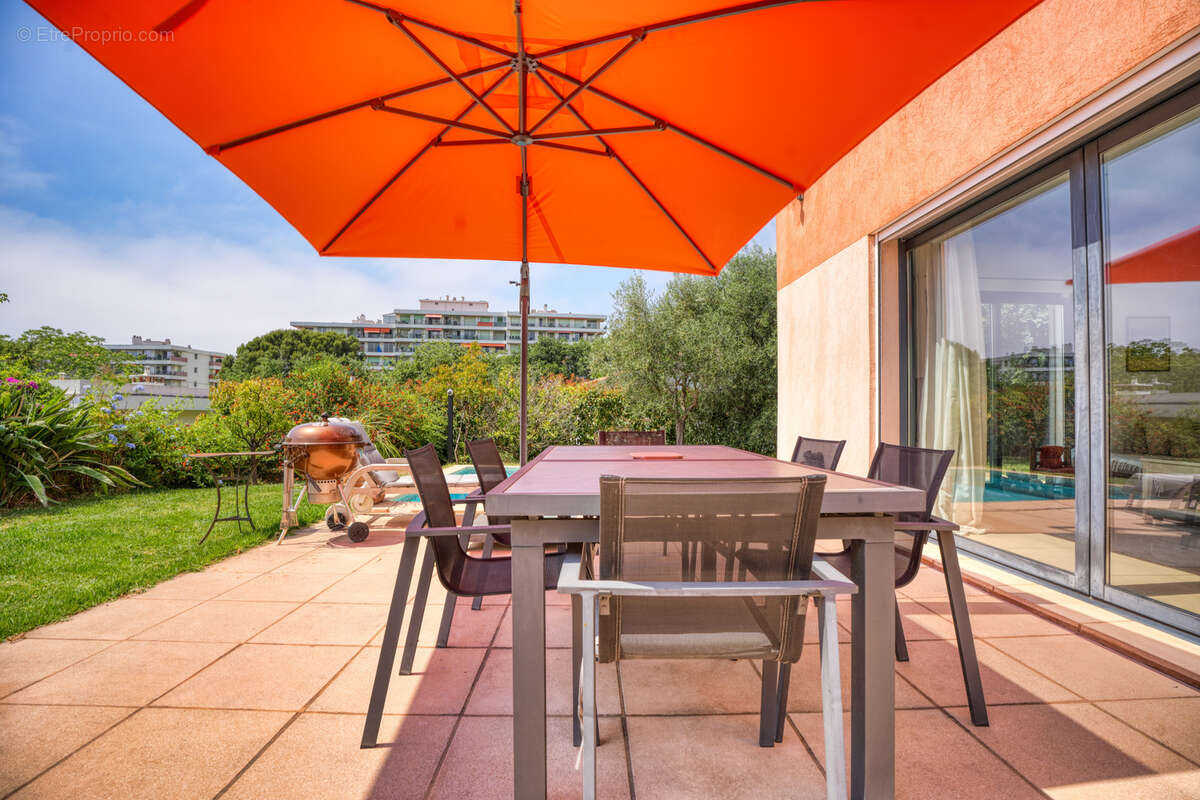 Nice Fabron Villa Domaine Privé 5P 227m2 - Jardin & Piscine - photo 6