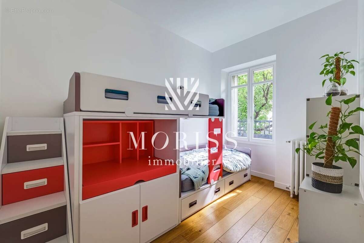 Appartement à PARIS-19E