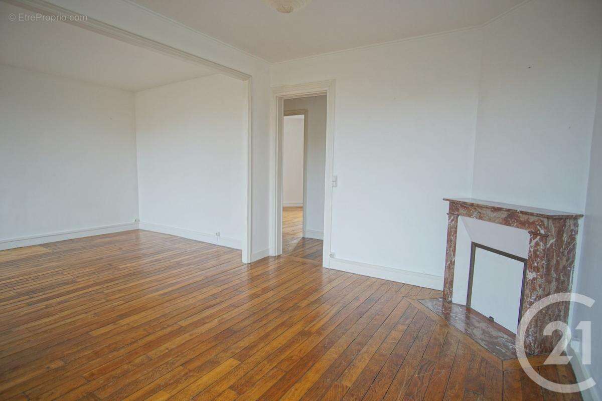 Appartement à CHOISY-LE-ROI