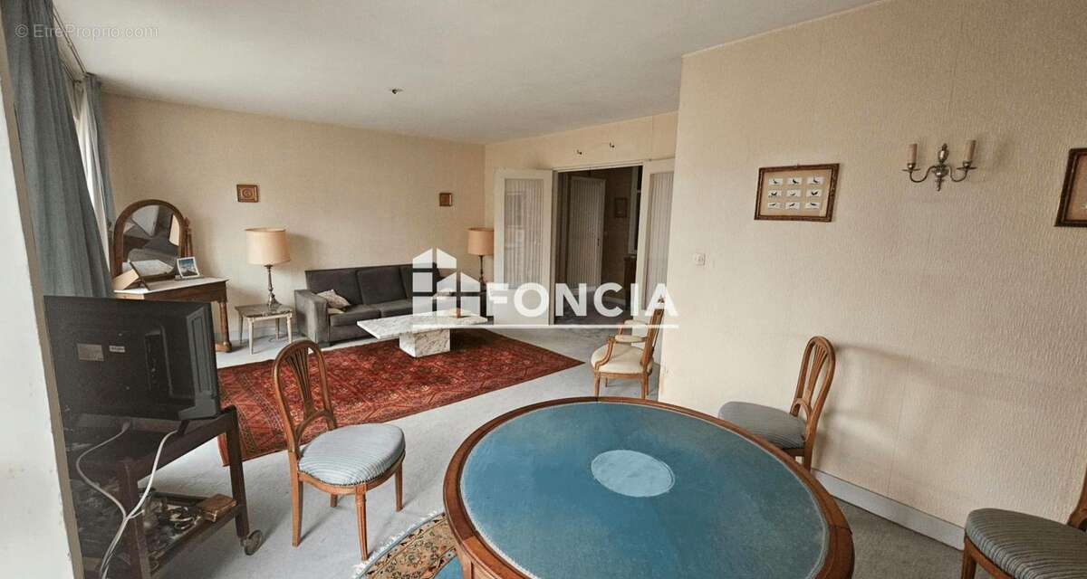 Appartement à CHAMBOURCY