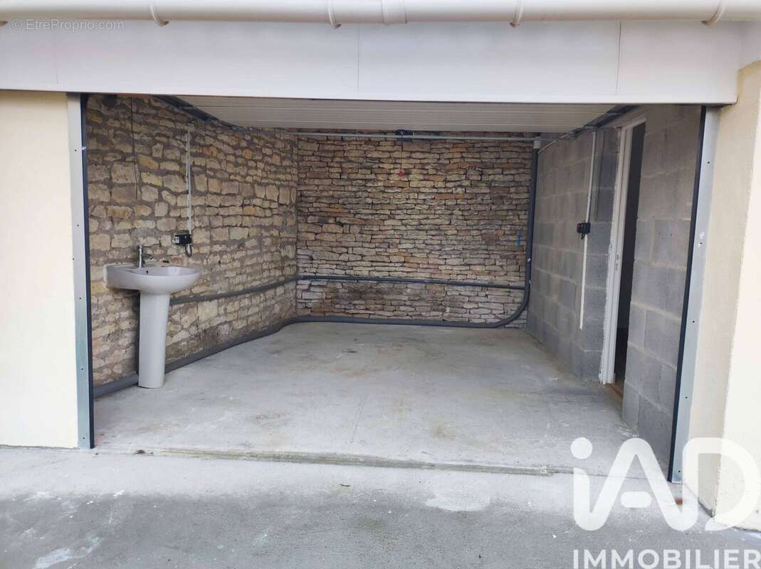 Maison 40 m² à Angliers  - photo 6