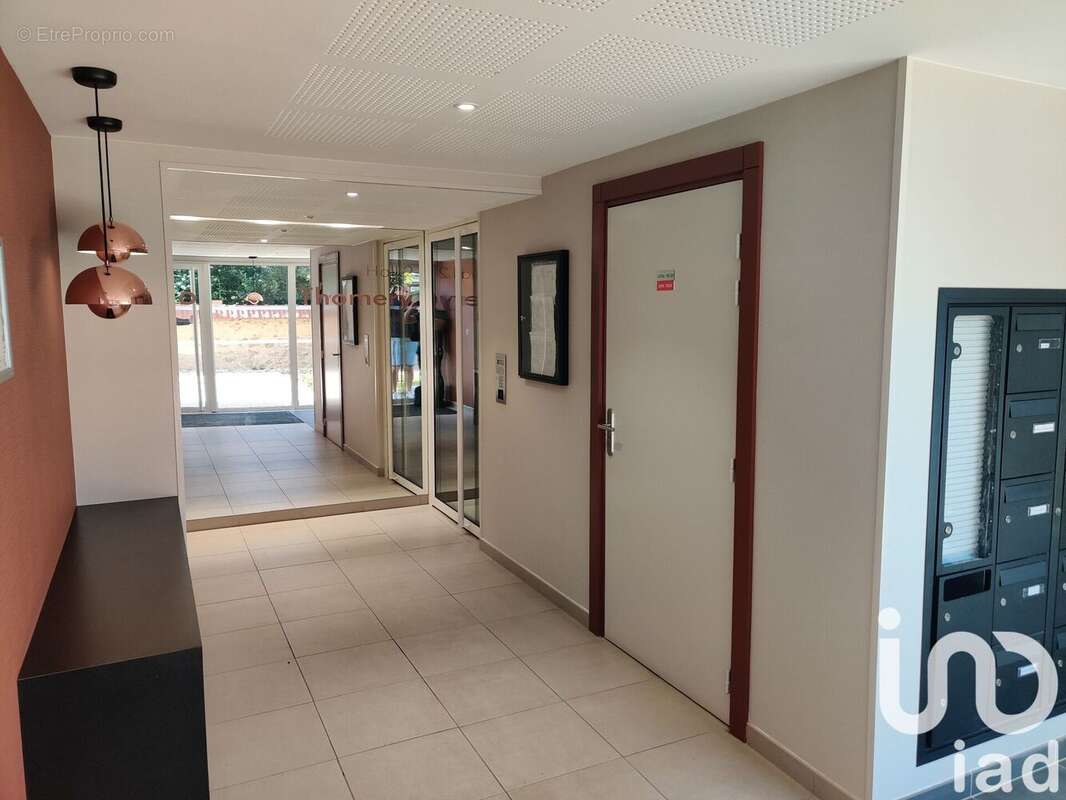 Photo 8 - Appartement à DAMMARIE-LES-LYS