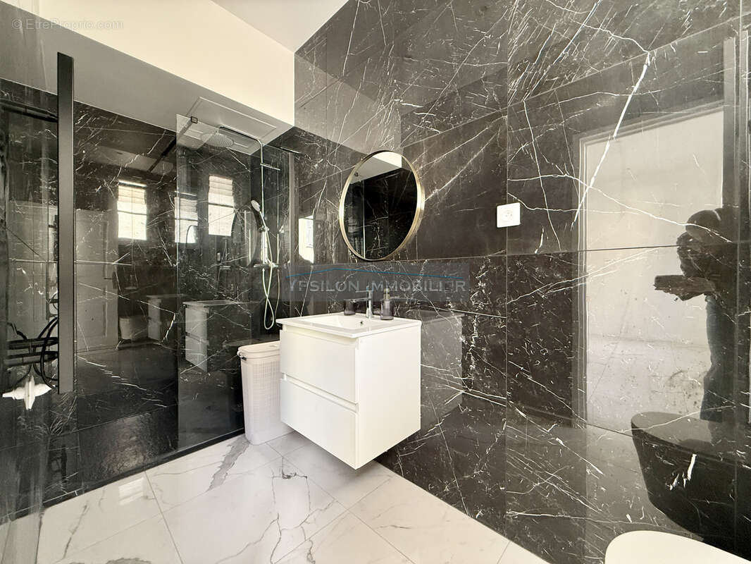 Appartement à CAP-D'AIL