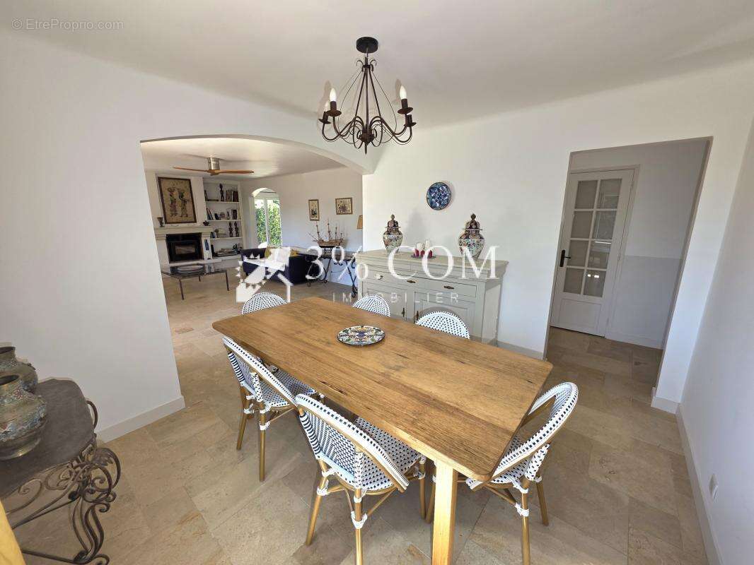 Maison à SAINT-RAPHAEL