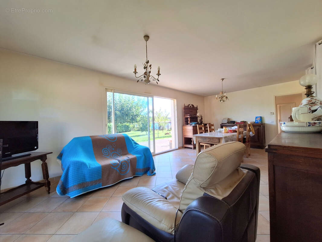 Maison à SAINT-PAUL-CAP-DE-JOUX