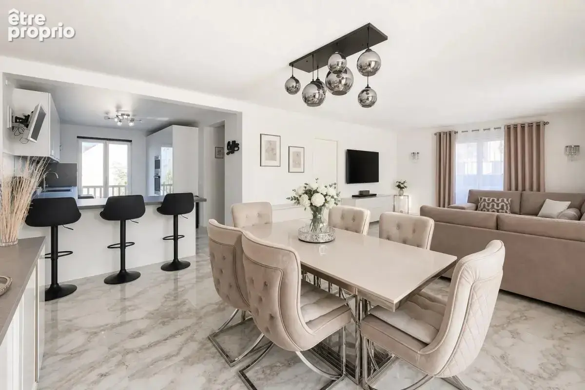 Maison de 5 pièces de 200 m² à Crosne - photo 10