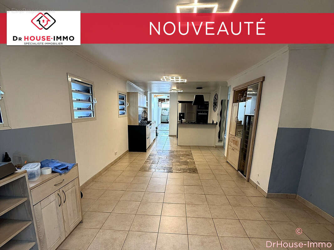 Maison 141 m² à Saint-Pierre  - photo 3