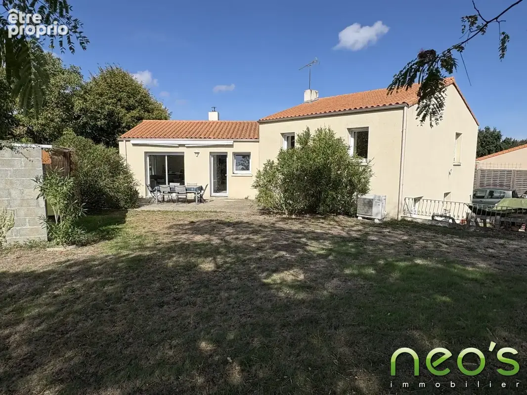 Maison 6 pièces 132 m² à vendre à La Renaudiere (49450) - photo 4