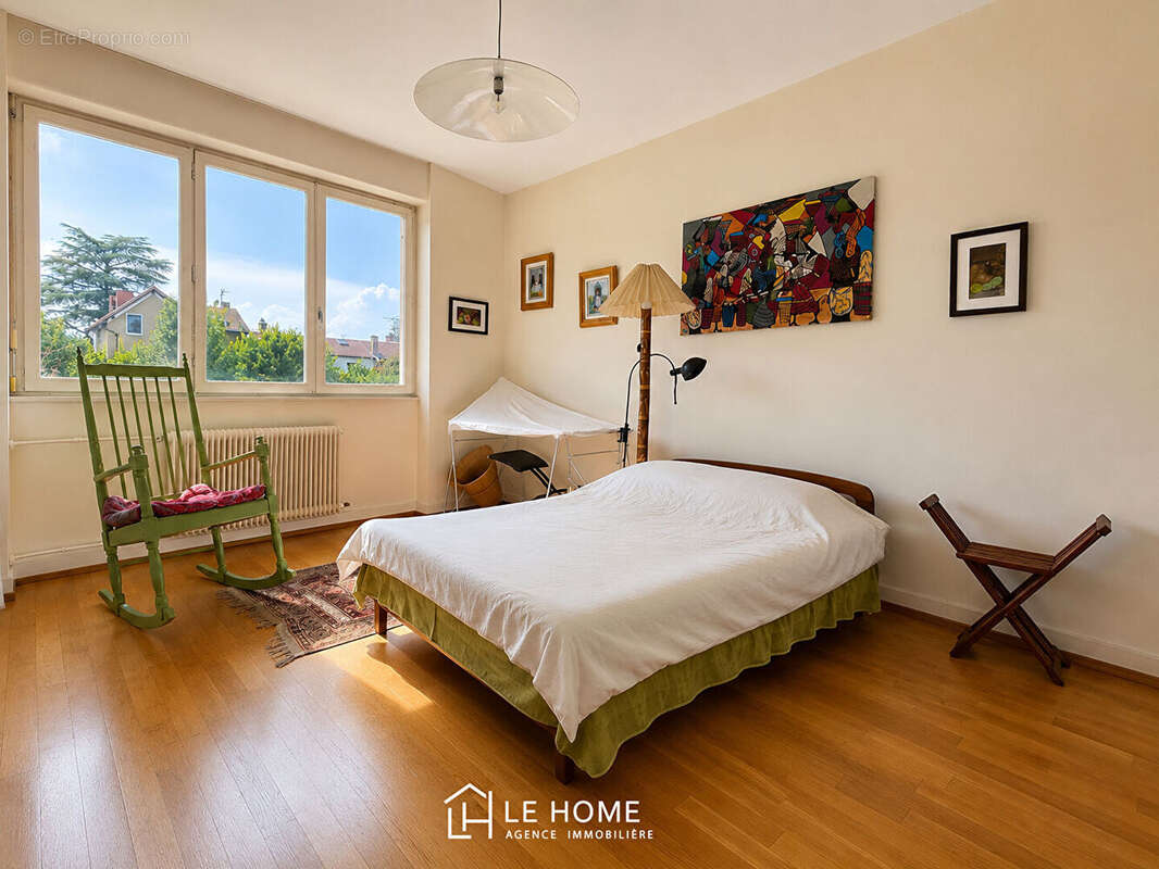 Appartement à TASSIN-LA-DEMI-LUNE
