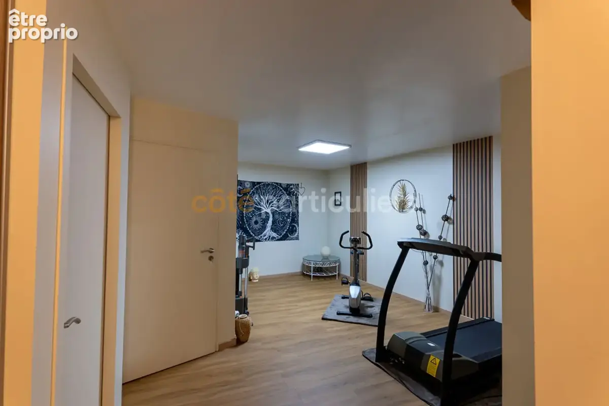 Notre-dame-de-riez --maison -- 6 pieces -- 210 m2 -- grande piece de vie -- plain-pied -- rentabilite locative -- loft independa - photo 14