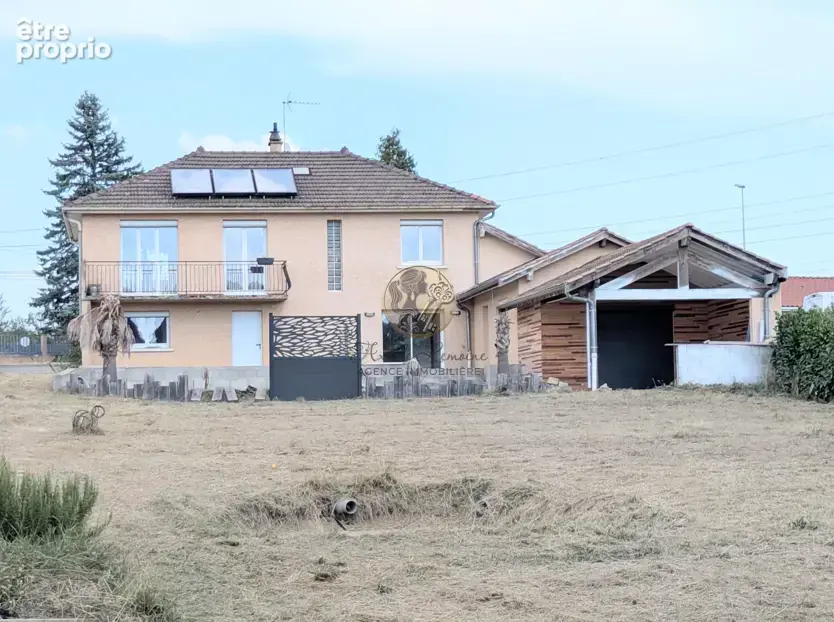 Lentilly   maison à fort potentiel à rénover   140,55 m2 habitables   terrain de 1 200 m2   piscine - photo 3