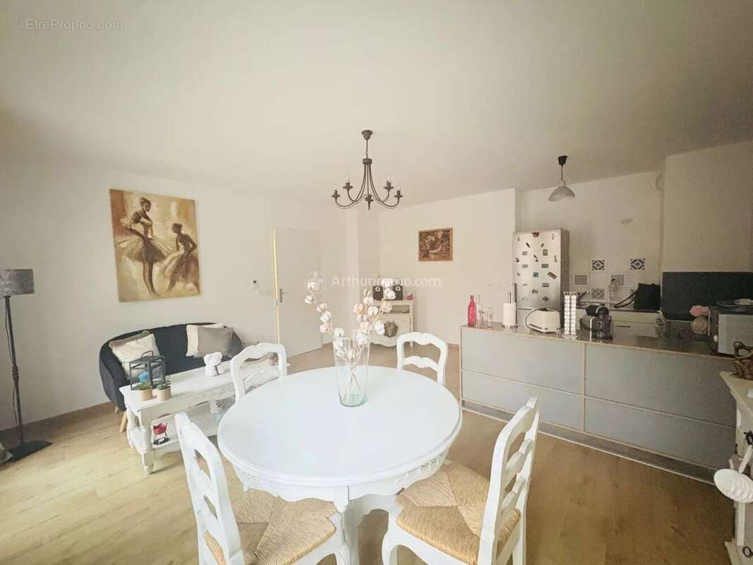 Appartement à SERRIS