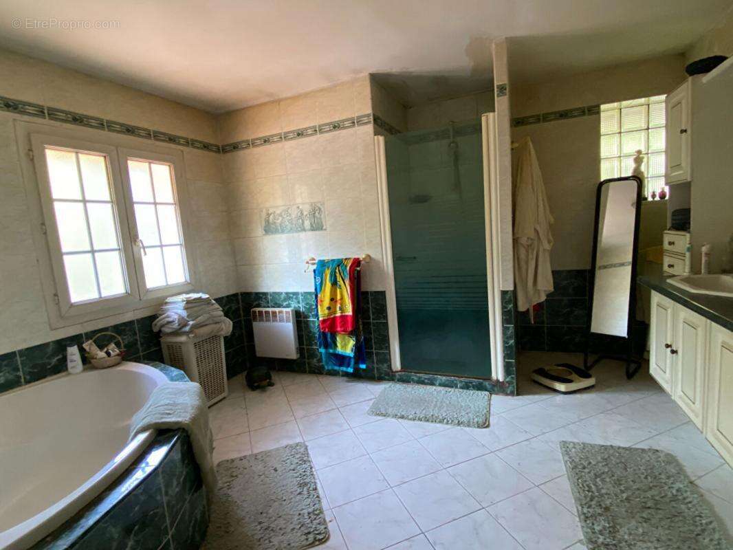 Maison à LE BOUSCAT