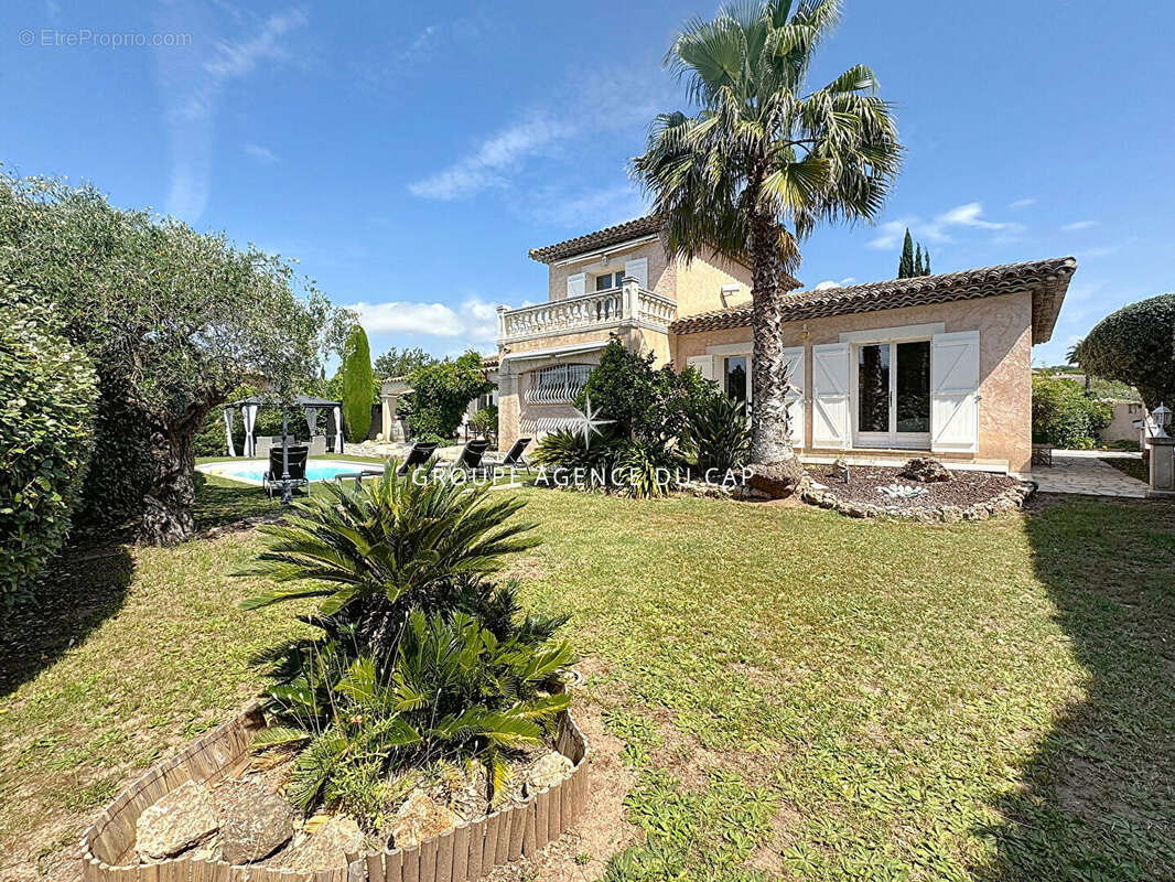 Maison à SAINT-RAPHAEL