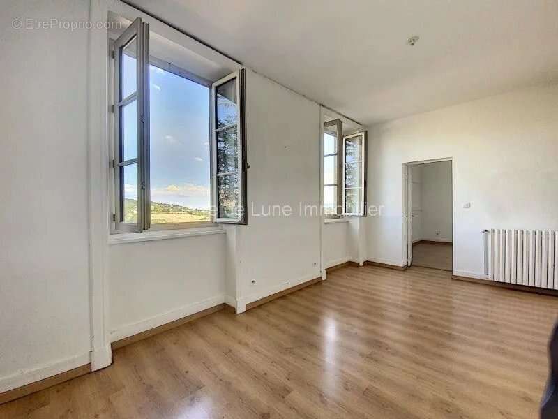 Appartement à SAINT-LAURENT-D&#039;OINGT