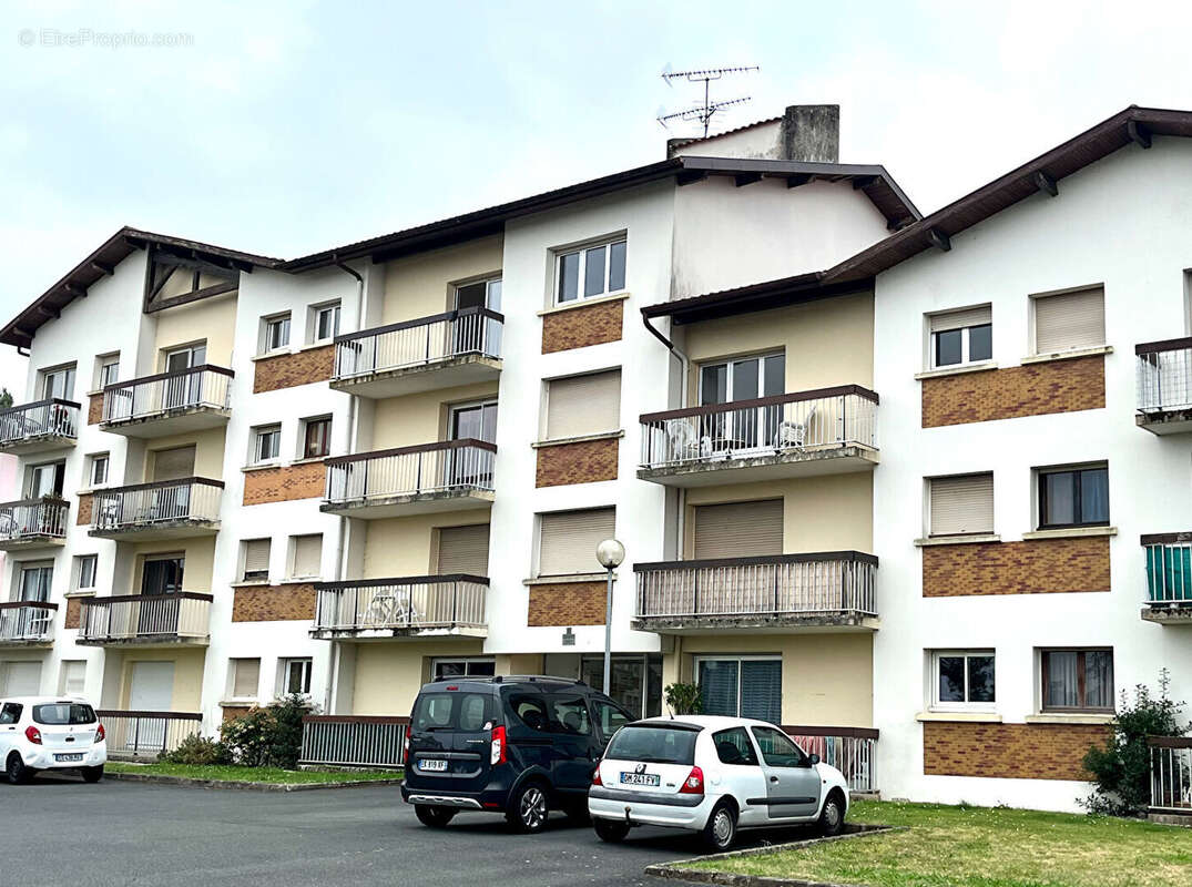A VENDRE Appartement T2 à Dax - Dernier étage avec terrasse - photo 6