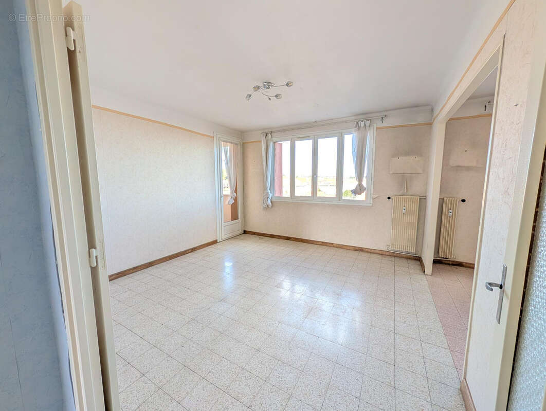 Appartement à NIMES