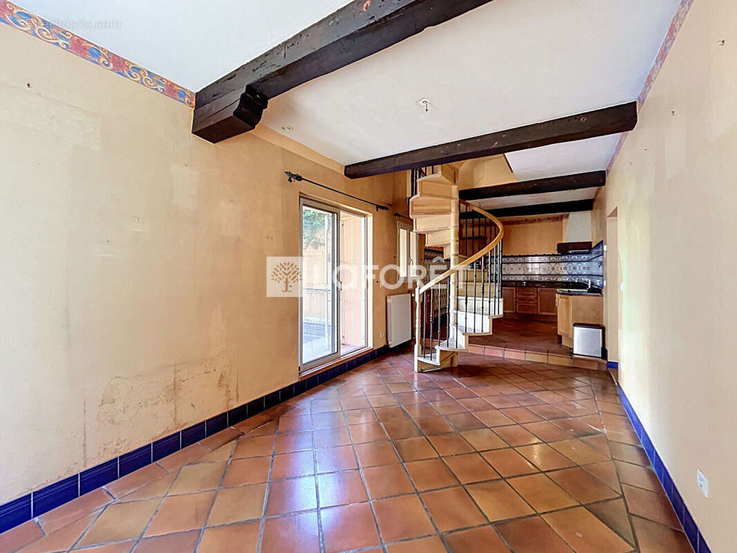 Maison 126 m² à Thuir  - photo 4