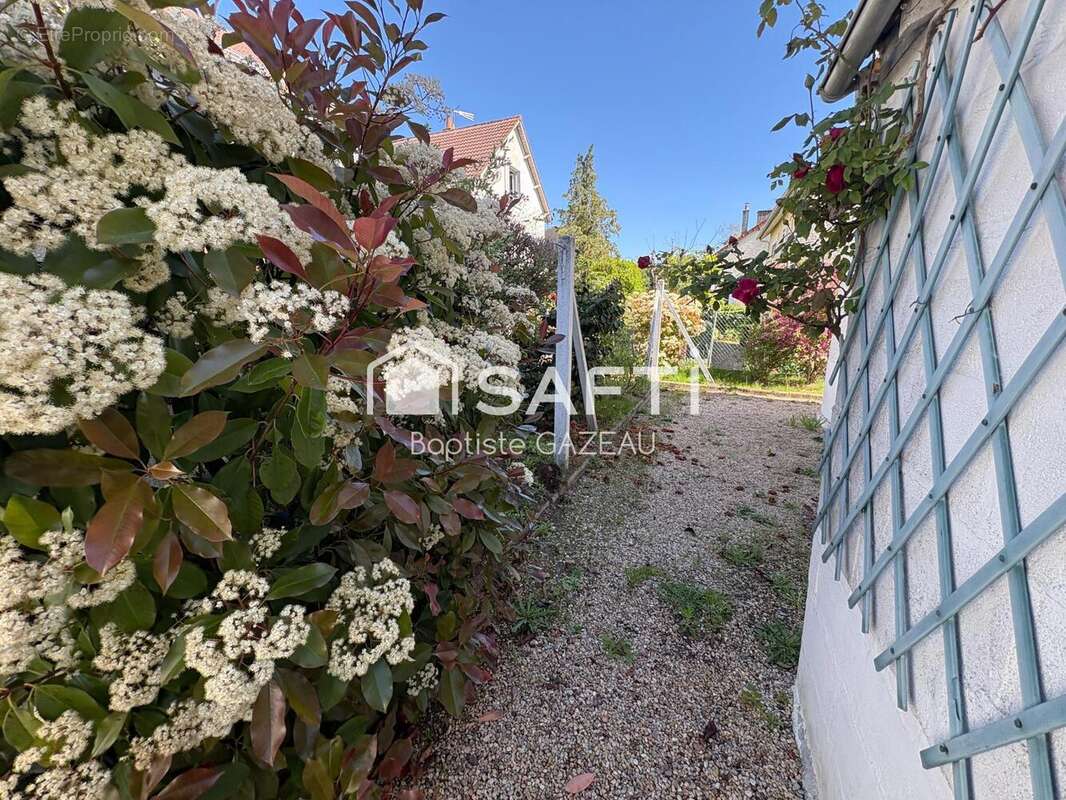 Photo 4 - Maison à VIERZON