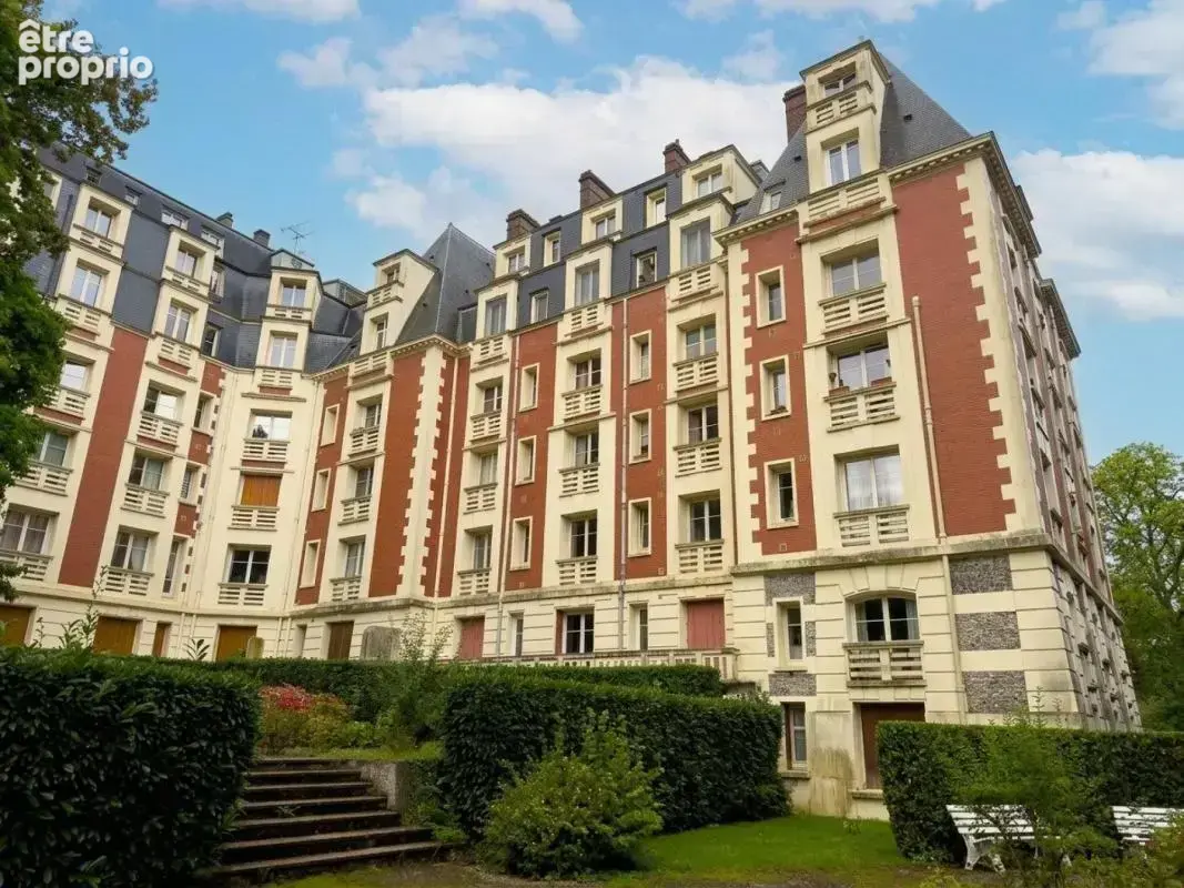 T2 / calme et verdoyant / parking / ascenseur - photo 12