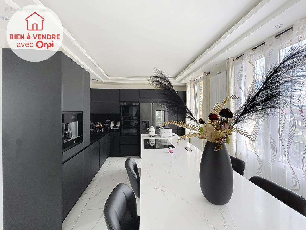 Appartement à MANTES-LA-JOLIE