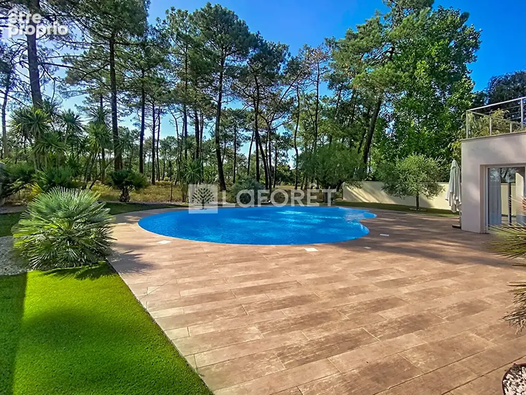 Villa avec piscine au coeur du golf de Gujan-Mestras - 175 m² - photo 2