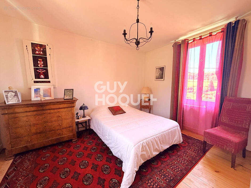 Maison de 126 m² à Saint Genis L'Argentiere - photo 5