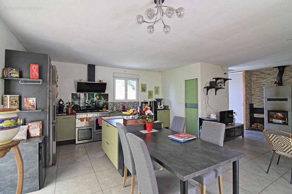 Maison à LA COTE-SAINT-ANDRE