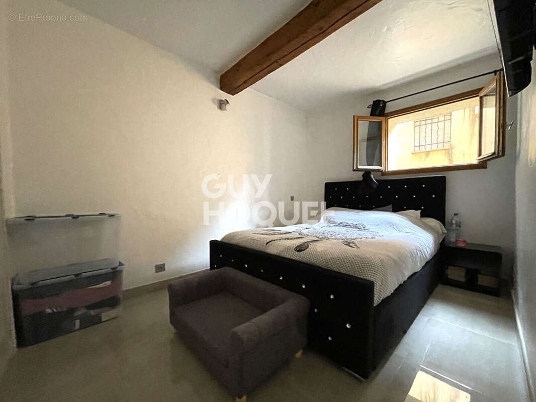 Appartement à LE MUY