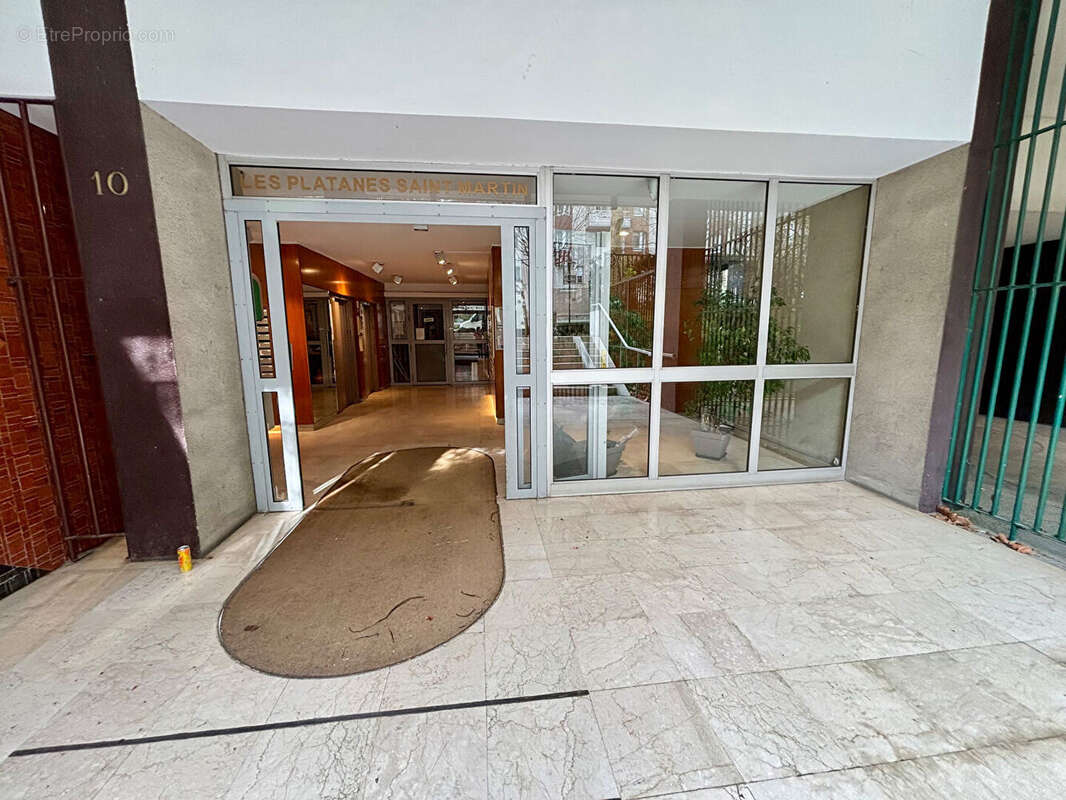 Appartement à PARIS-10E