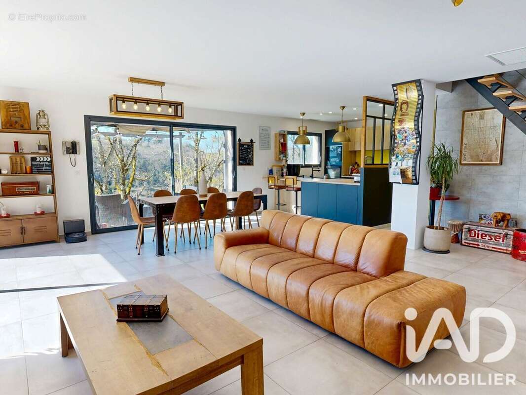 Maison 168 m² à Le Bugue  - photo 2