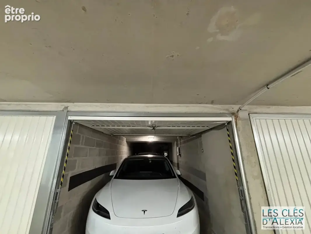 T4 avec balcon et garage double - Lyon 7 - Boulevard Yves Farge - photo 17