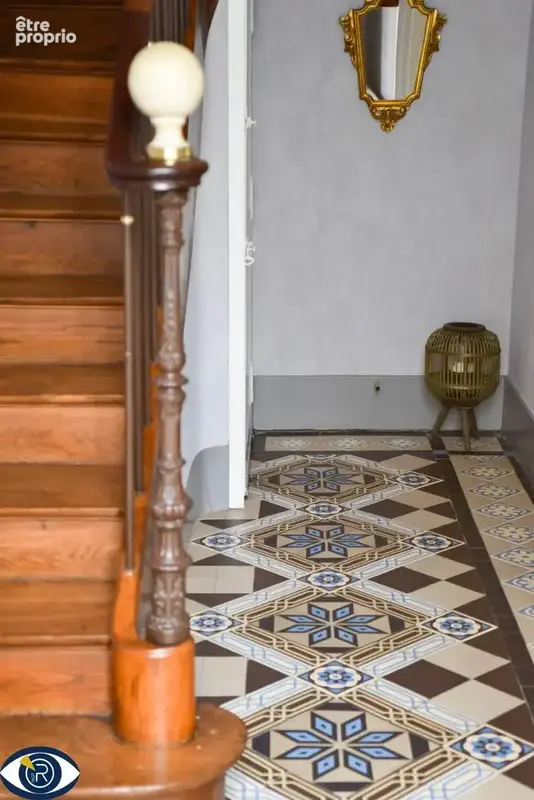 Maison 150 m² à Laval  - photo 4