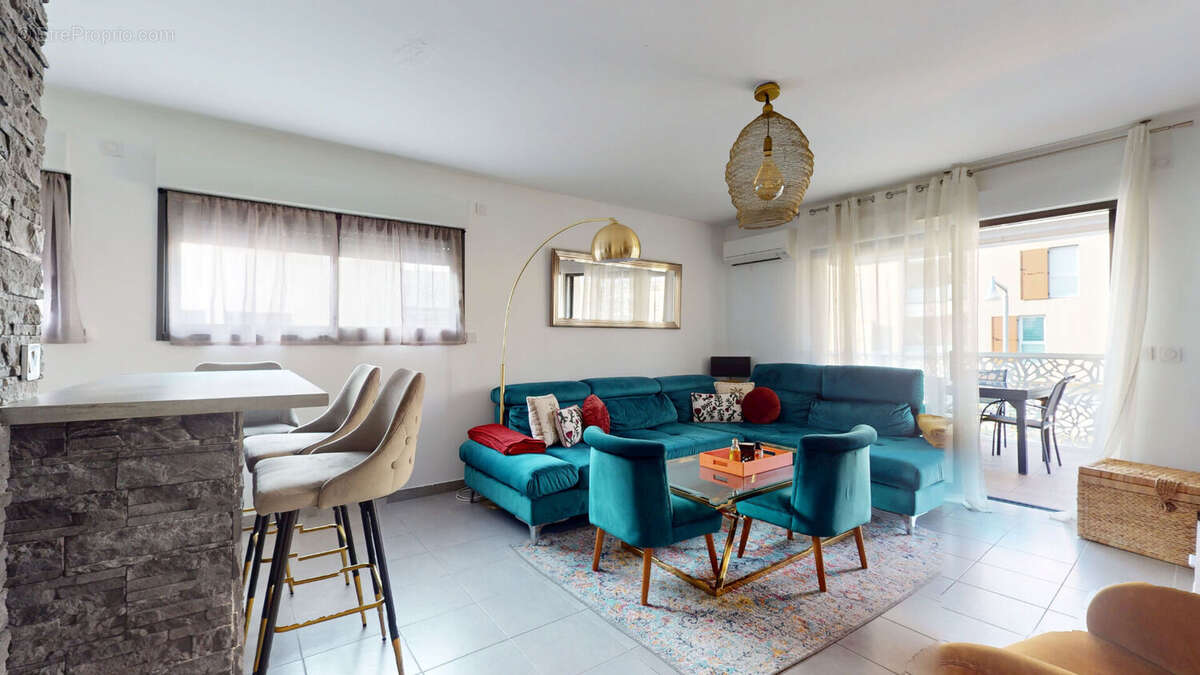 Appartement à FREJUS