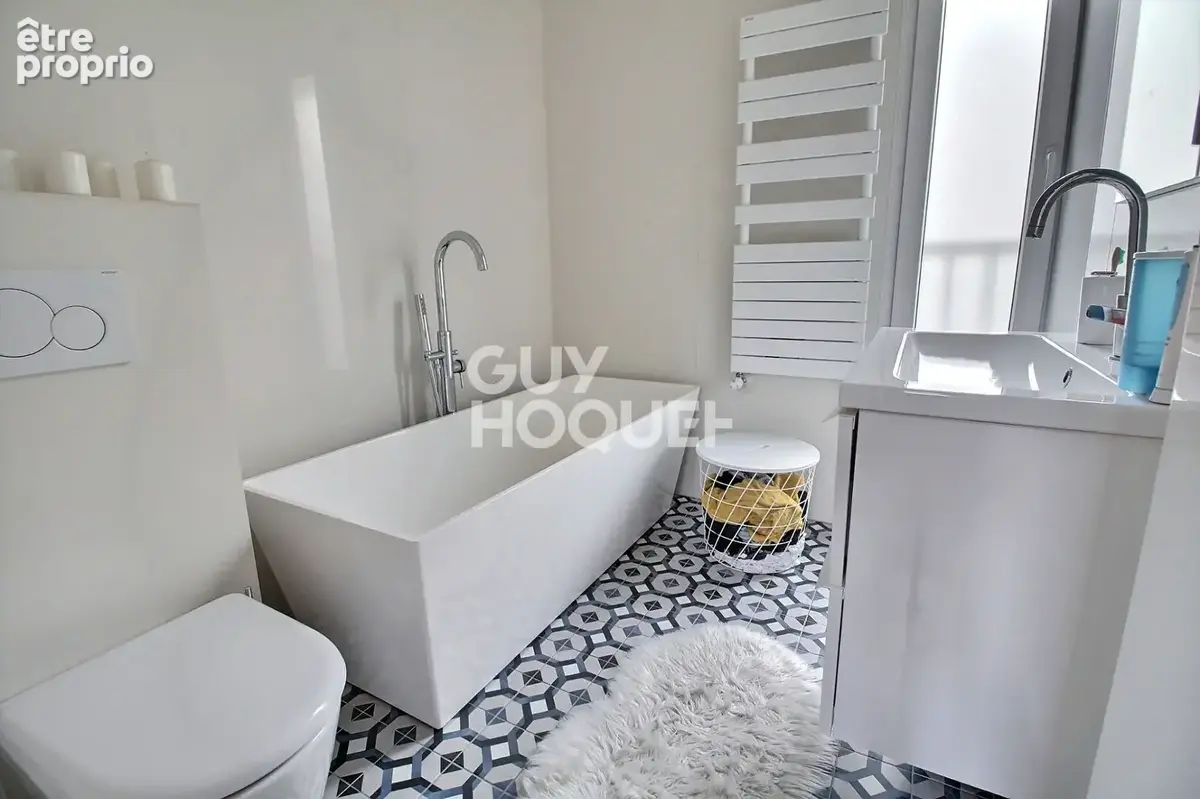 Chaville rive gauche - maison de ville de caractere entierement renovee et isolee - photo 8