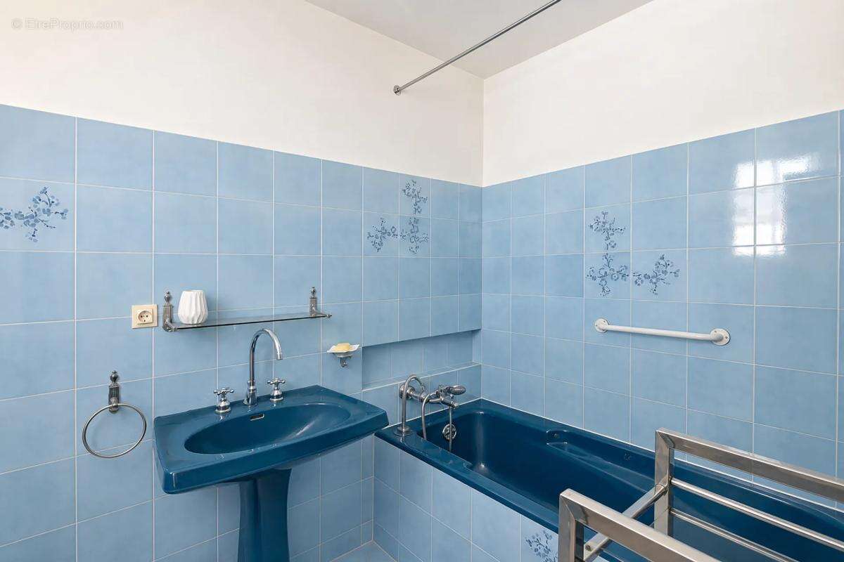 Maison de 5 pièces de 129 m² à Arles - photo 12